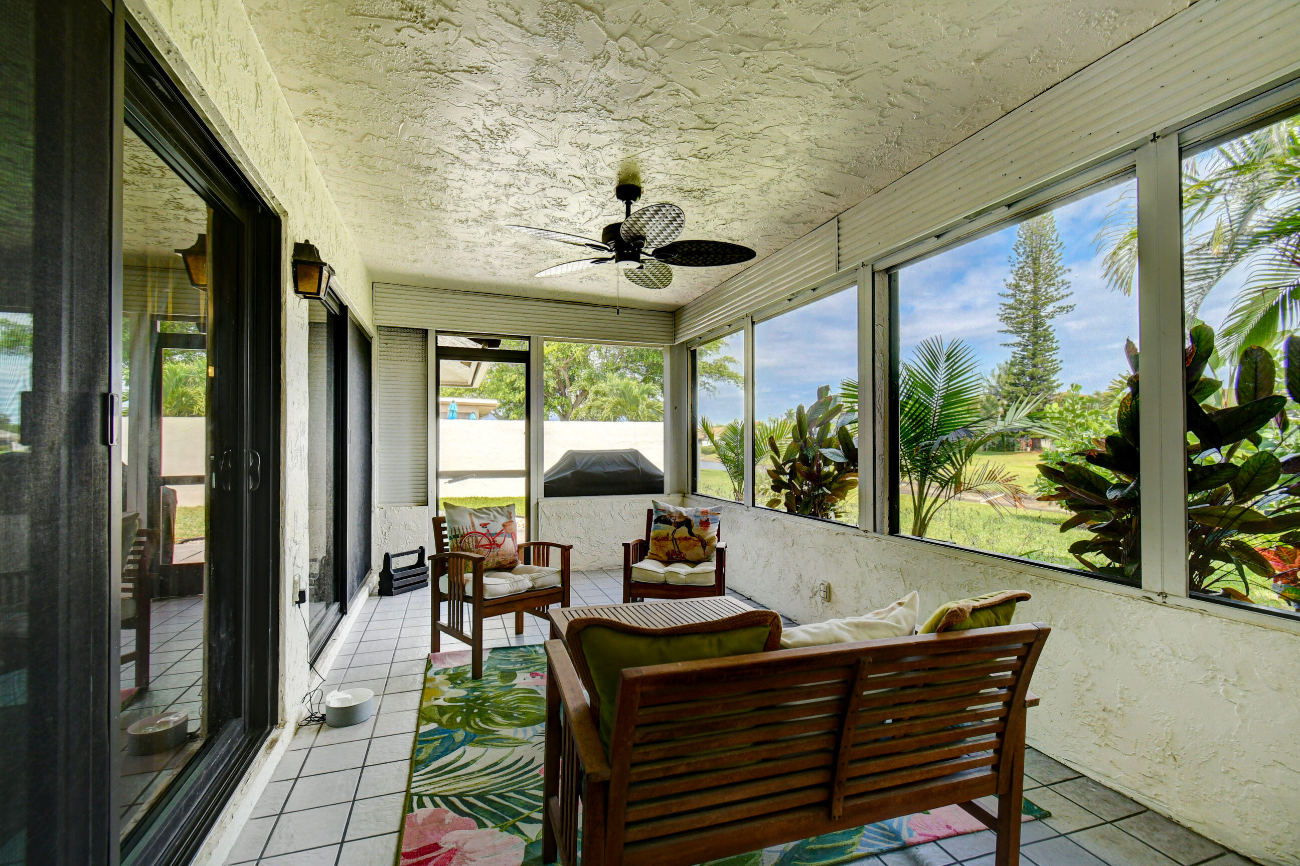 533 Southwest 29th Avenue Delray Beach, FL 33445 - Photo 15 of 32 Patio/Lanai
