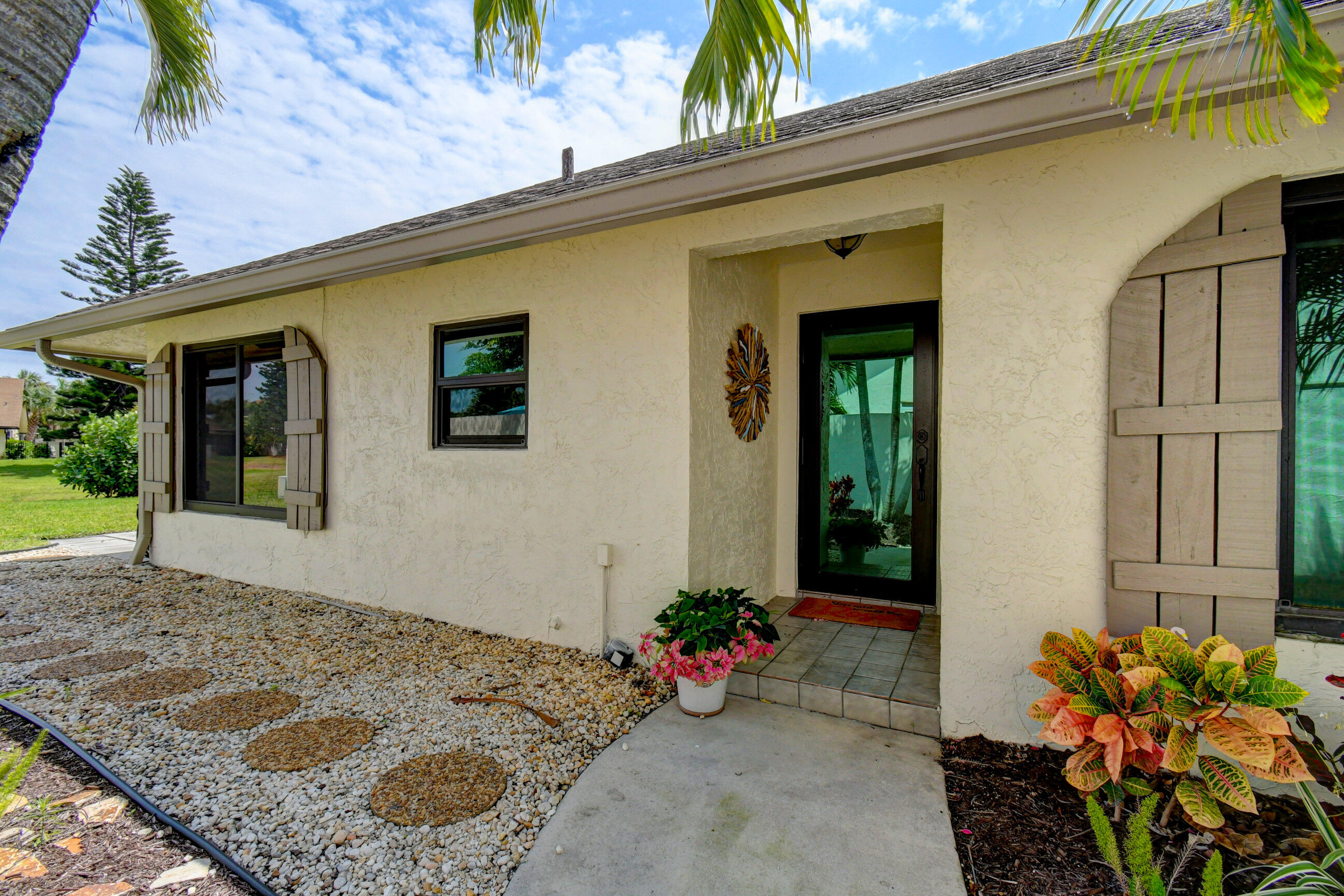 533 Southwest 29th Avenue Delray Beach, FL 33445 - Photo 23 of 32 Front Door