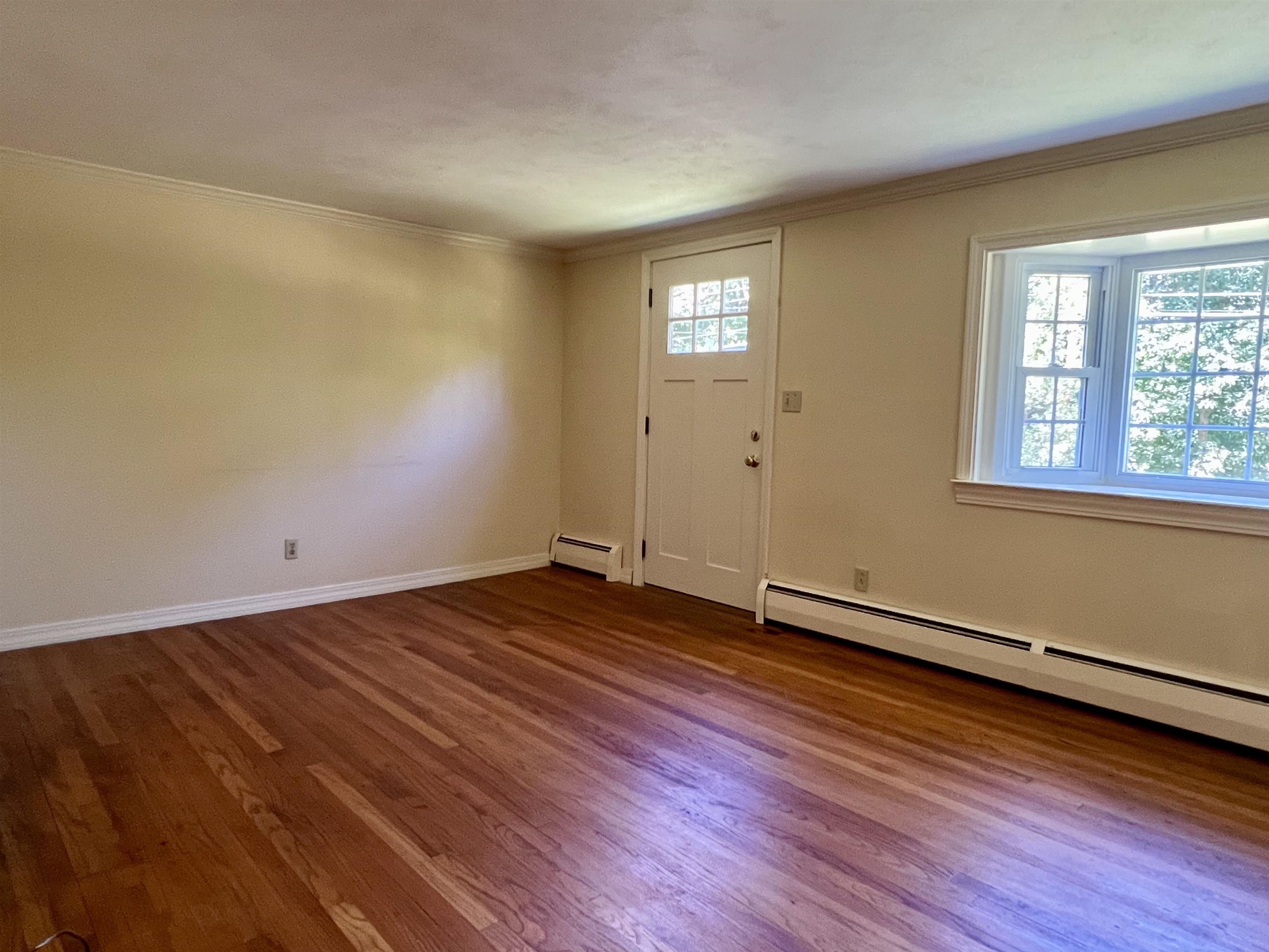 194 Drinkwater Road Hampton Falls, NH 03844 - Photo 3 of 29