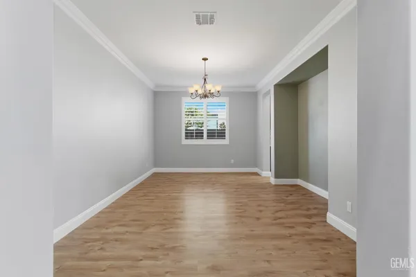 $529,999 | Undisclosed Address, Bakersfield, CA 93313