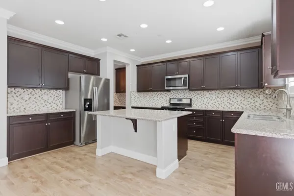 $529,999 | Undisclosed Address, Bakersfield, CA 93313