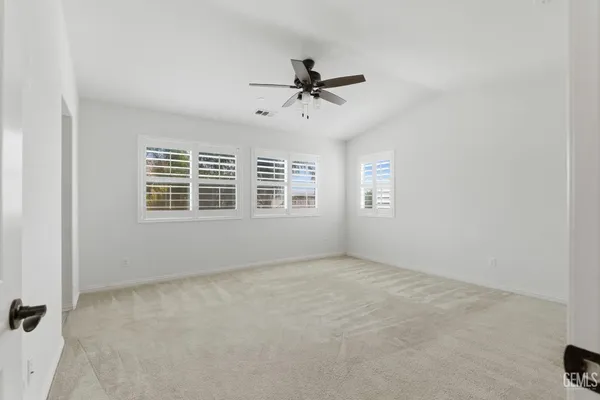 $529,999 | Undisclosed Address, Bakersfield, CA 93313