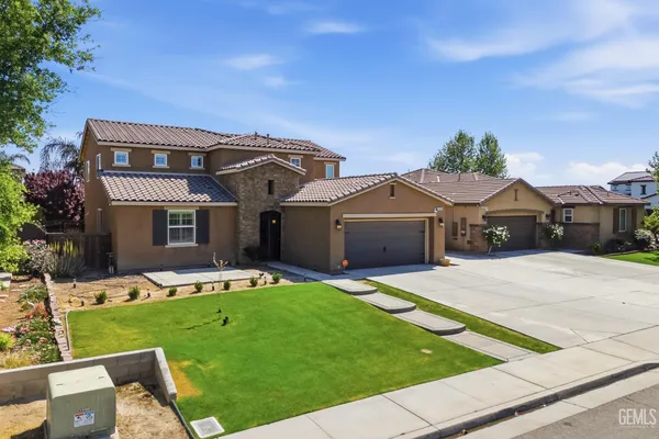 $529,999 | Undisclosed Address, Bakersfield, CA 93313