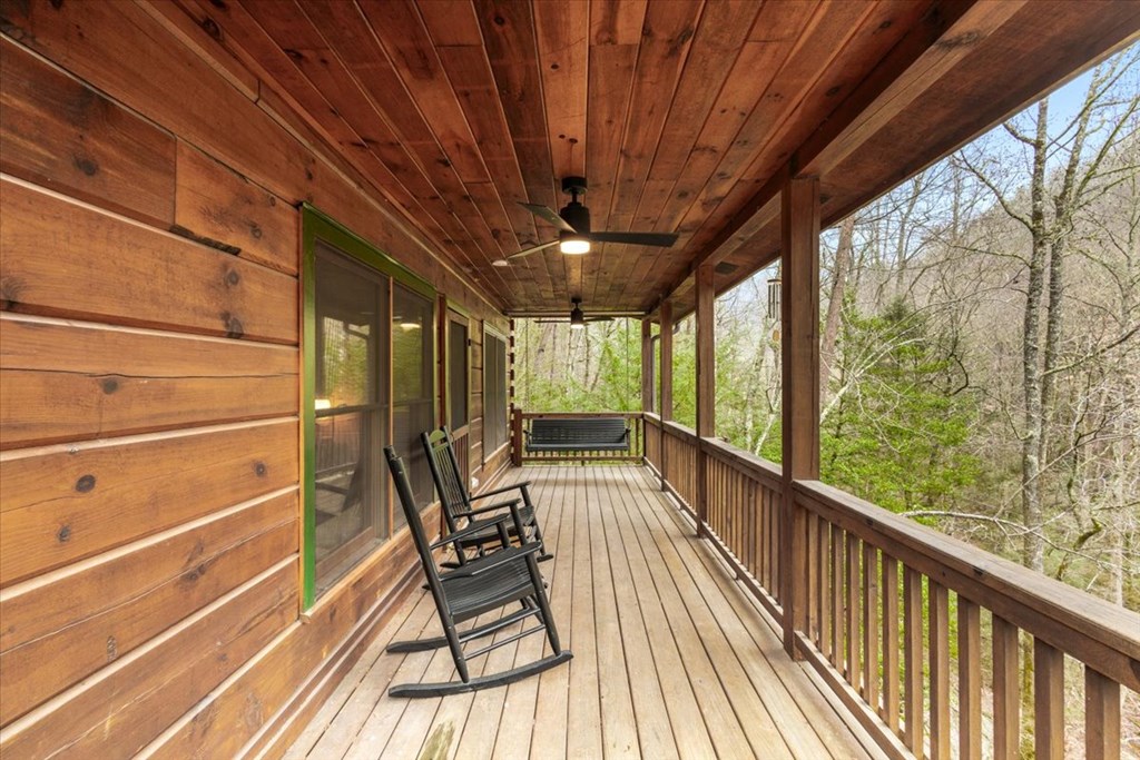 75 Laurel Creek Road Blue Ridge, GA 30513 - Photo 11 of 41