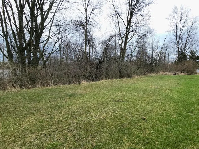 $15,000 | Six North Derby Road, Six Lakes, MI 48886