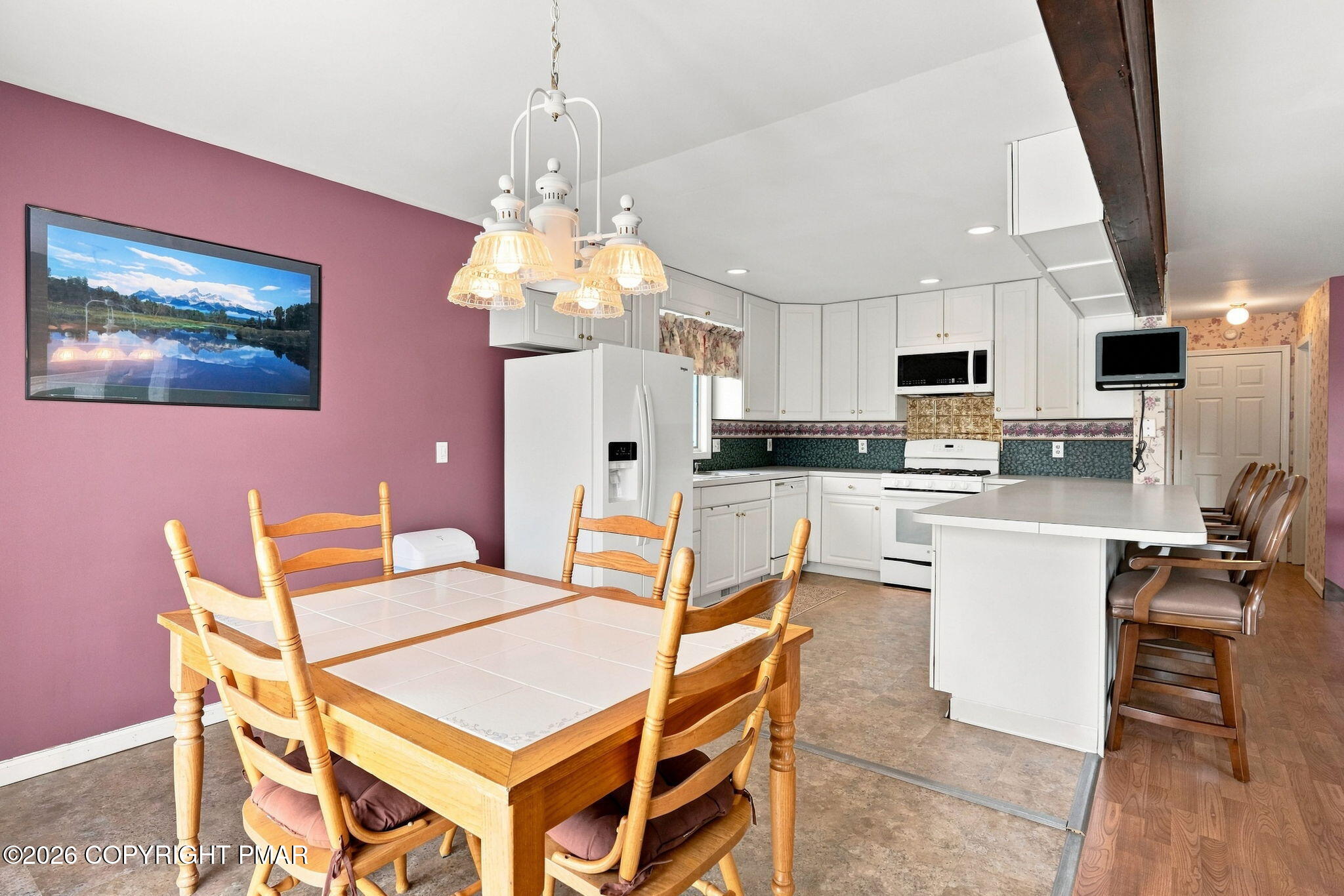 15 Larch Road Jim Thorpe, PA 18229 - Photo 11 of 64 Open Concept