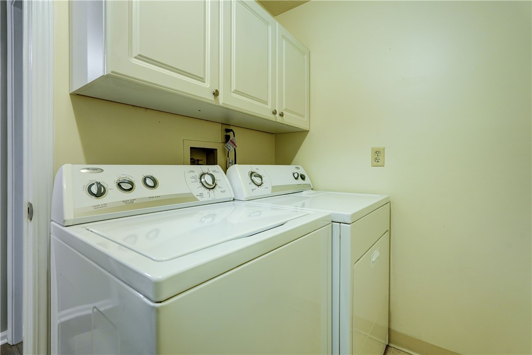 32 Chestnut Court, Unit D Parma, NY 14468 - Photo 23 of 25