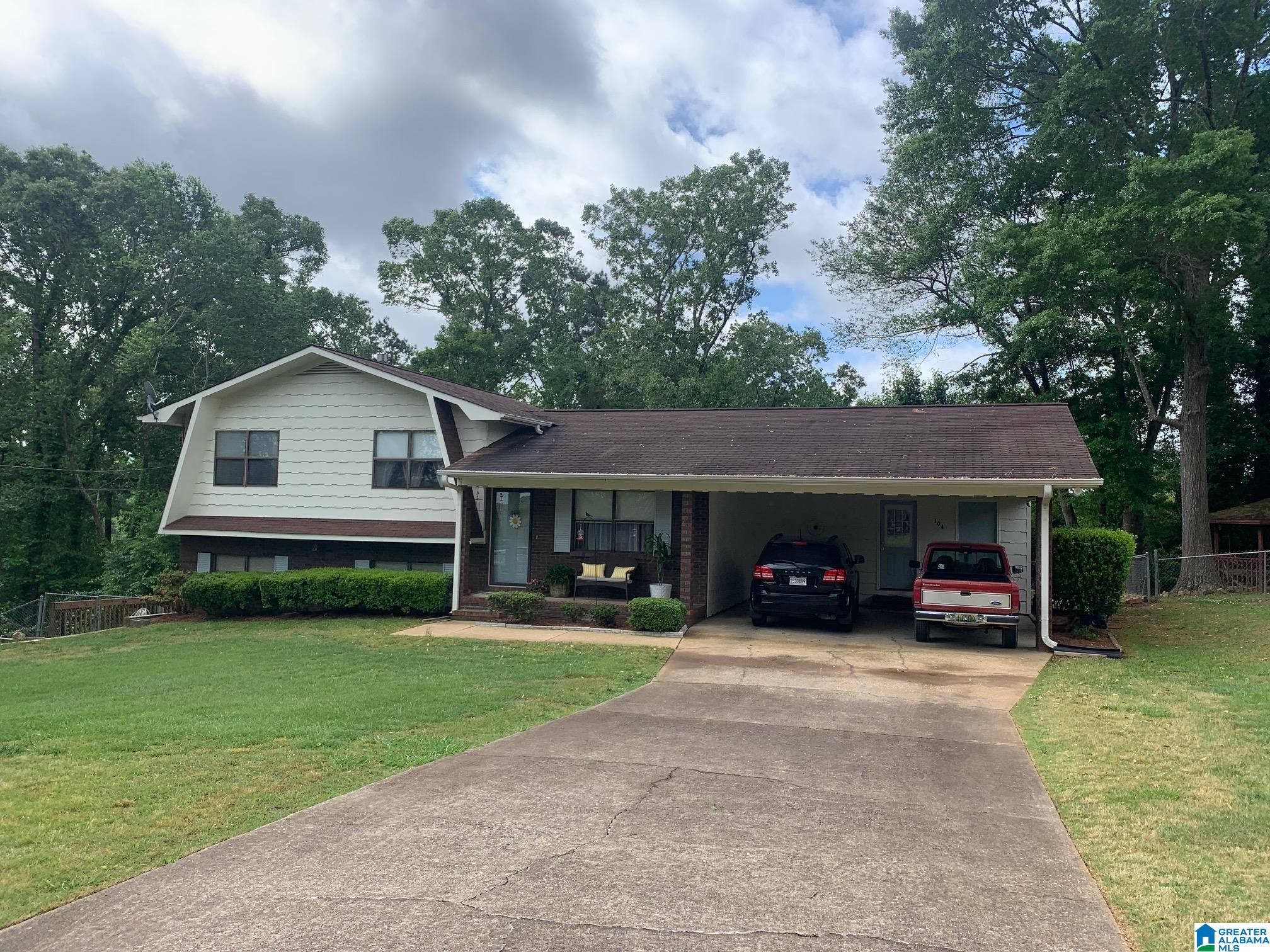 104 Autumn Trail Anniston, AL 36206 - Photo 3 of 30