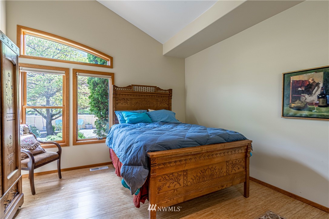 1805 Little Butte Ranch Road Chelan, WA 98816 - Photo 13 of 38 Gallery Image 13