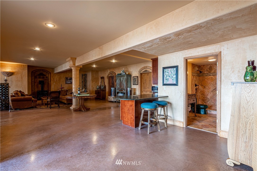 1805 Little Butte Ranch Road Chelan, WA 98816 - Photo 17 of 38 Gallery Image 17