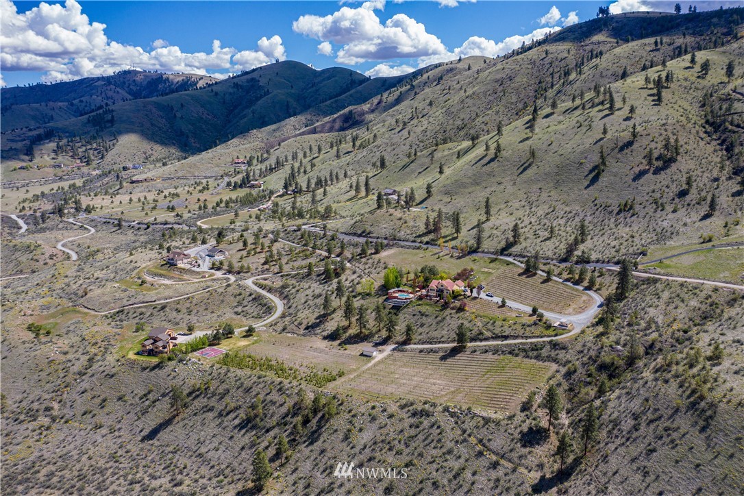 1805 Little Butte Ranch Road Chelan, WA 98816 - Photo 27 of 38 Gallery Image 27