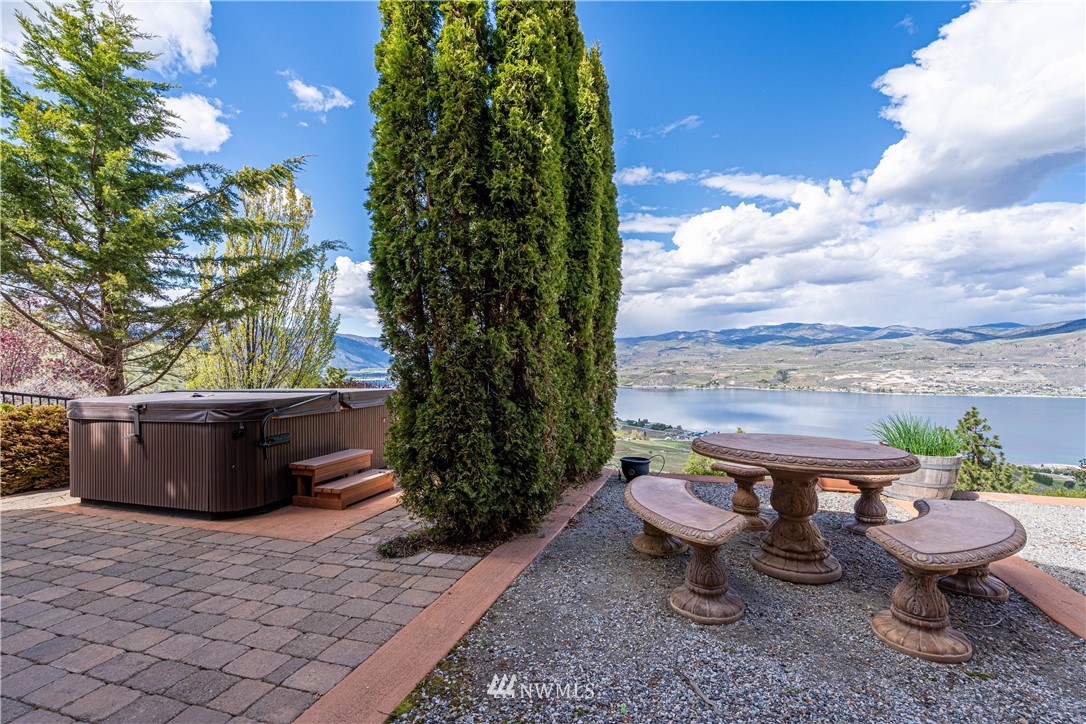 1805 Little Butte Ranch Road Chelan, WA 98816 - Photo 33 of 38 Gallery Image 33