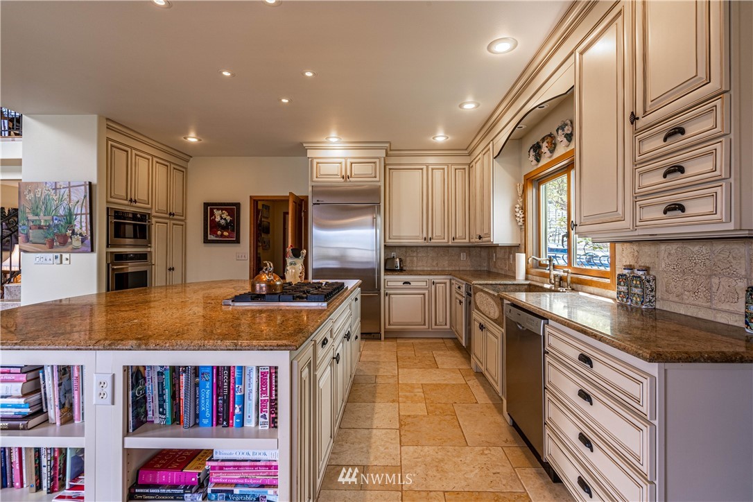 1805 Little Butte Ranch Road Chelan, WA 98816 - Photo 6 of 38 Gallery Image 6