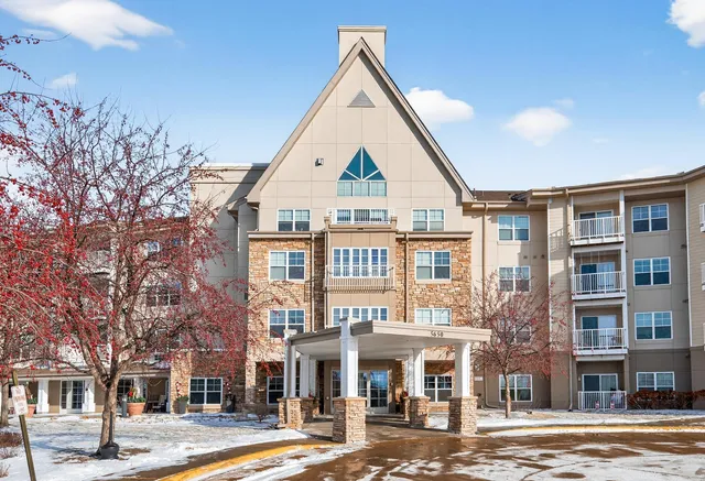 $119,000 | 5650 Boone Avenue North, Unit 310, New Hope, MN 55428