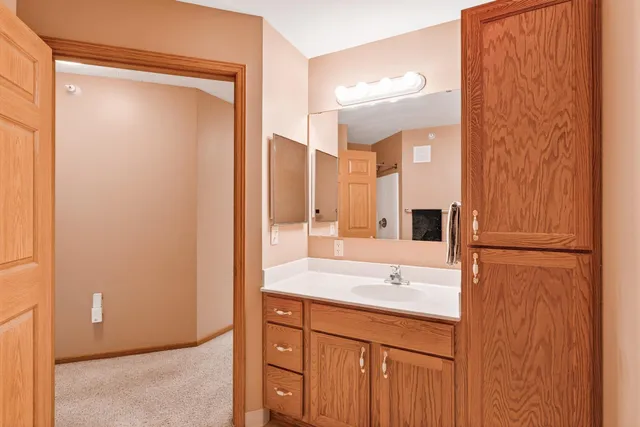 $119,000 | 5650 Boone Avenue North, Unit 310, New Hope, MN 55428