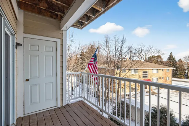 $119,000 | 5650 Boone Avenue North, Unit 310, New Hope, MN 55428