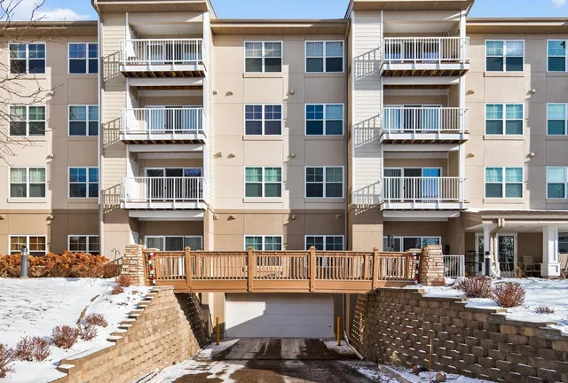 $119,000 | 5650 Boone Avenue North, Unit 310, New Hope, MN 55428