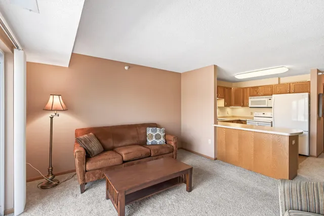 $119,000 | 5650 Boone Avenue North, Unit 310, New Hope, MN 55428