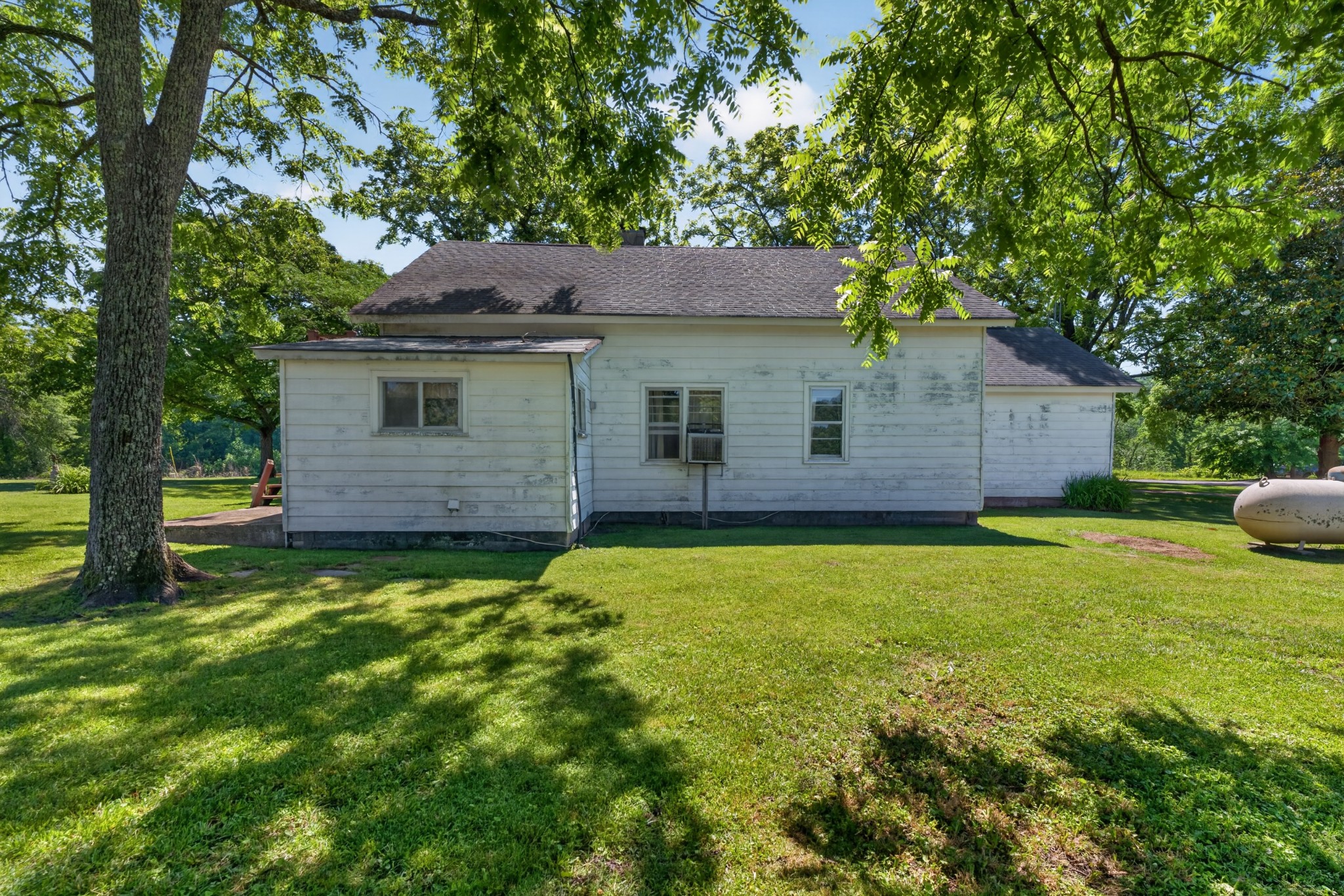 697 Bottom Road Palmer, TN 37365 - Photo 11 of 45
