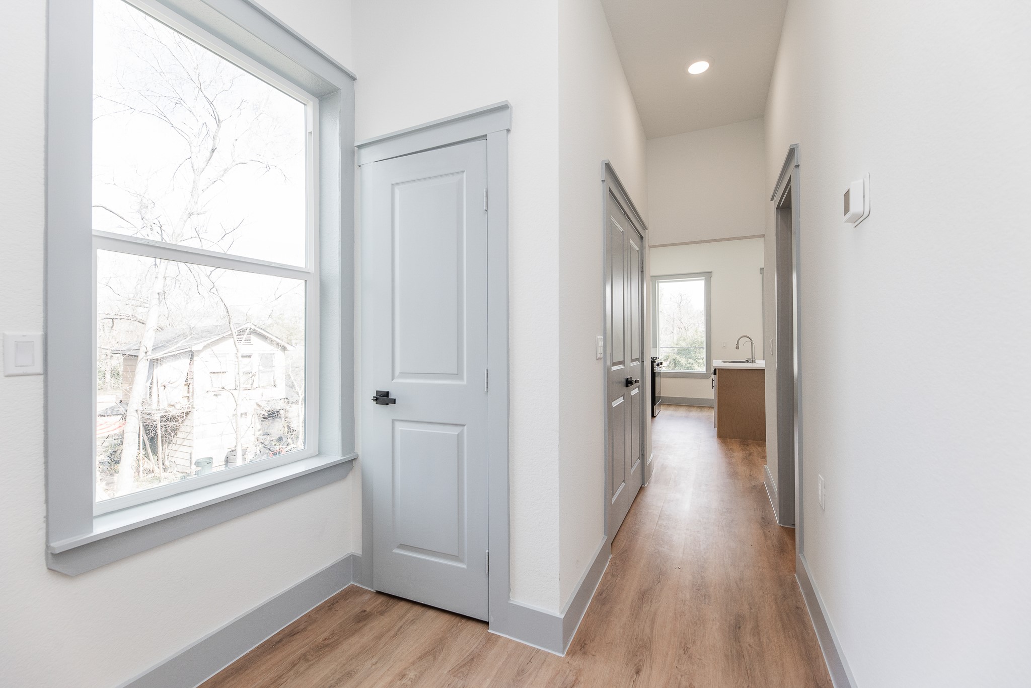 704 South 1st Street, Unit B2 Conroe, TX 77301 - Photo 12 of 26