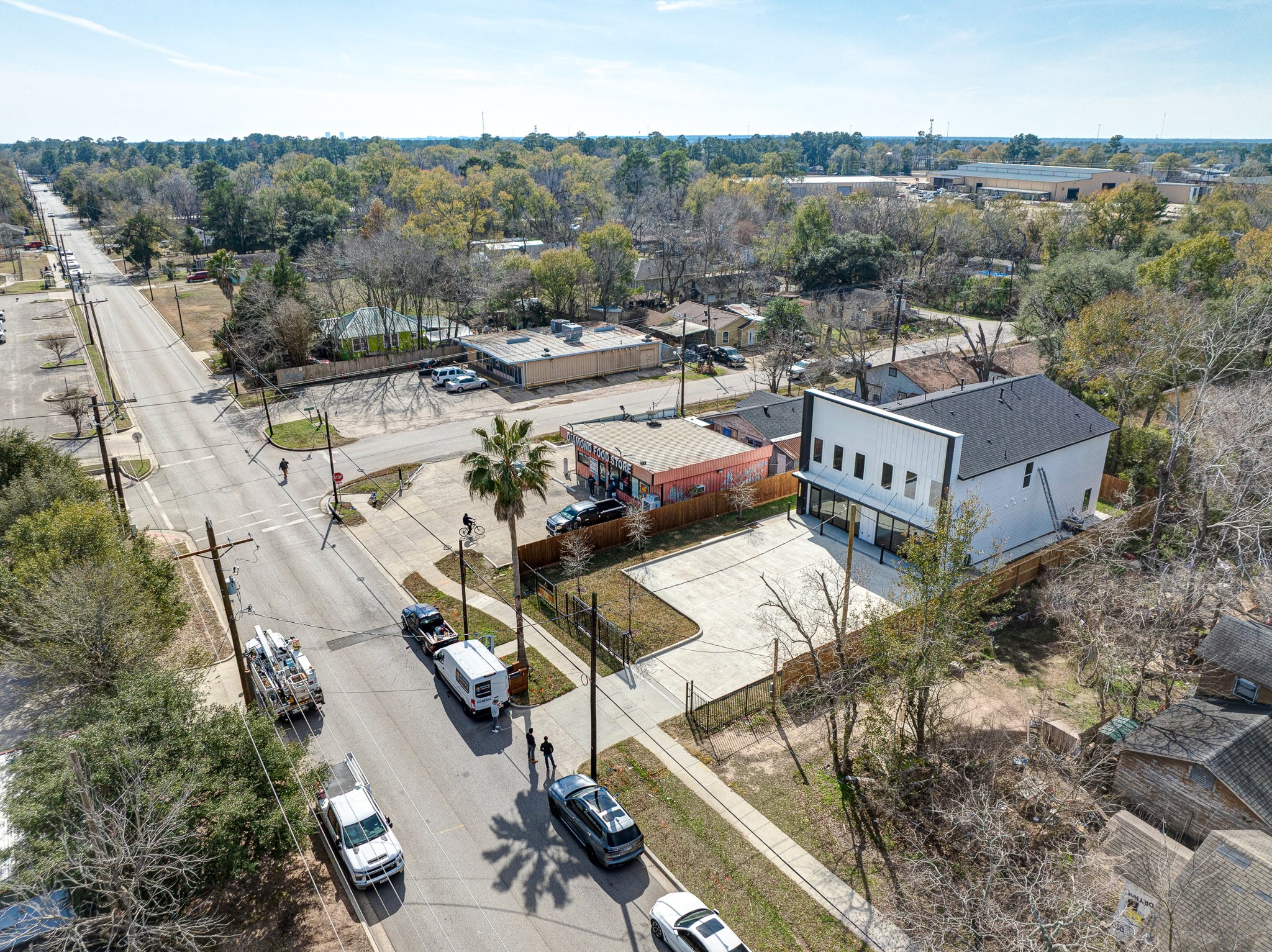 704 South 1st Street, Unit B2 Conroe, TX 77301 - Photo 25 of 26