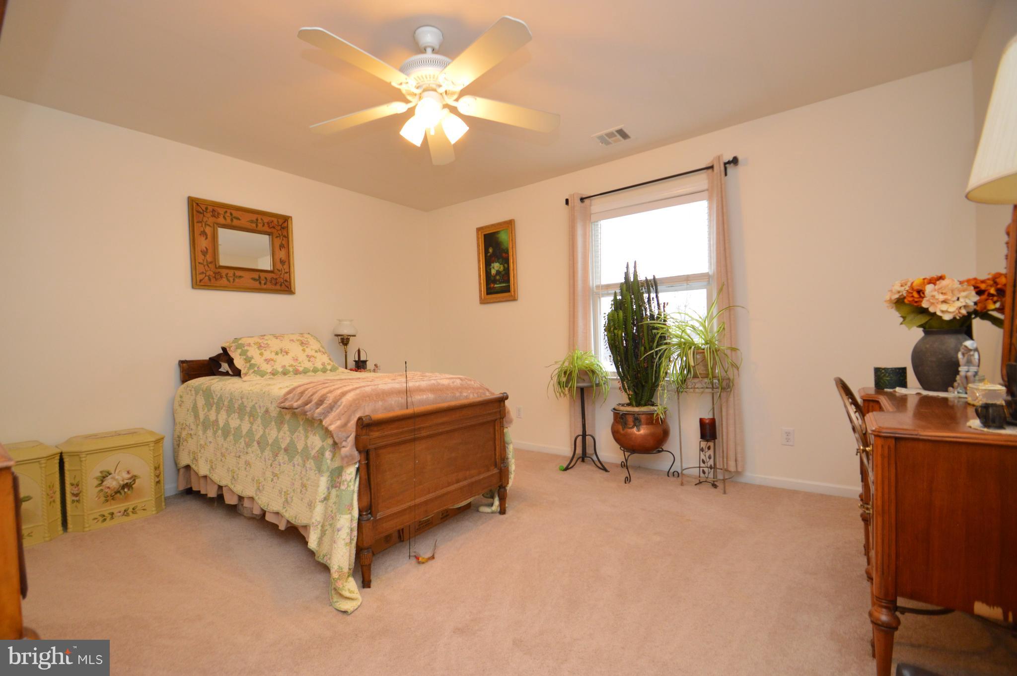 1005 Mitman Road Easton, PA 18040 - Photo 17 of 27 Gallery Image 17