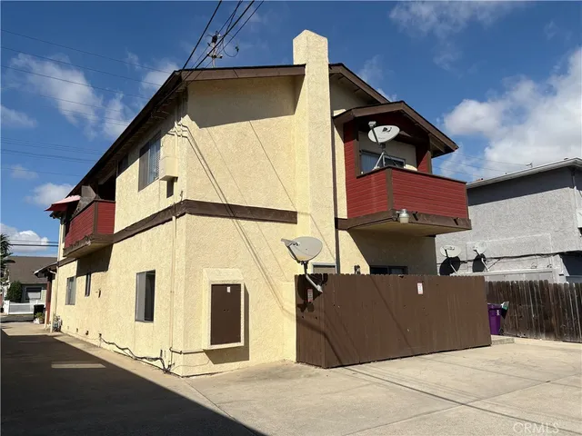 $1,289,000 | 844 Loma Avenue, Long Beach, CA 90804