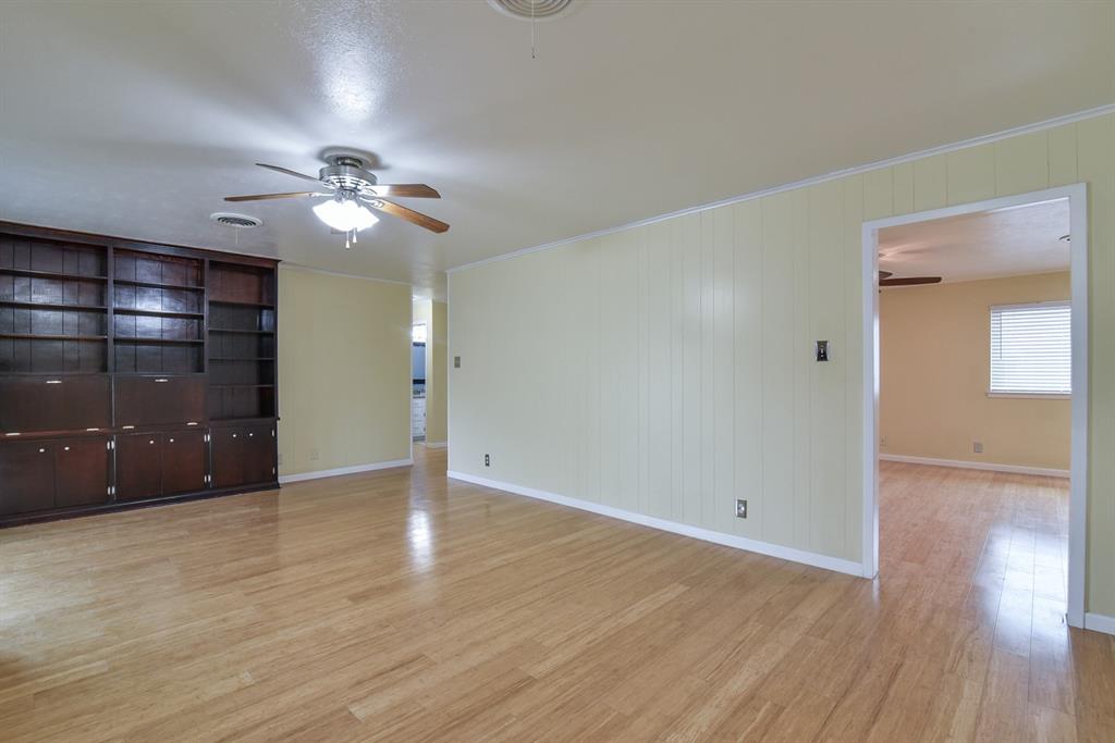 7233 Overhill Road Fort Worth, TX 76116 - Photo 10 of 30 Gallery Image 10