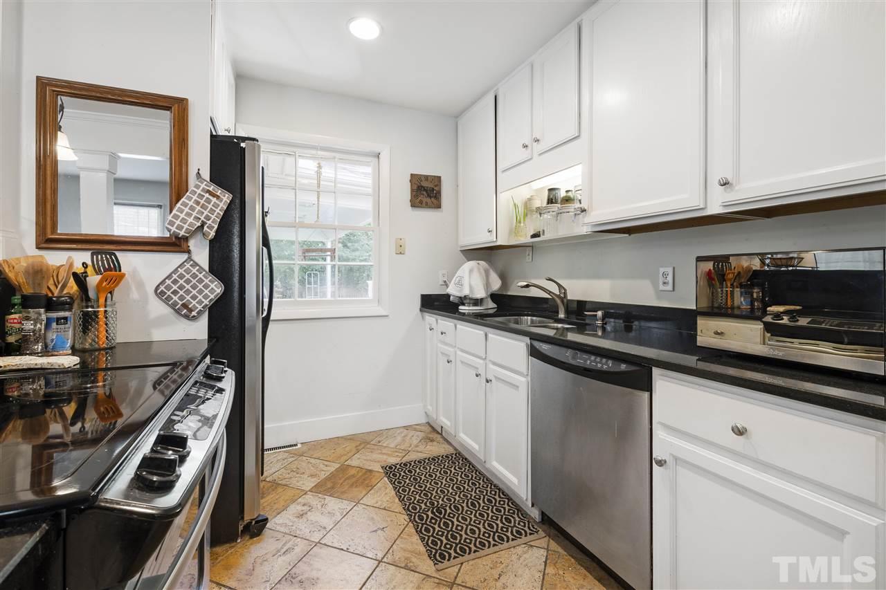 313 Compton Road Raleigh, NC 27609 - Photo 11 of 29