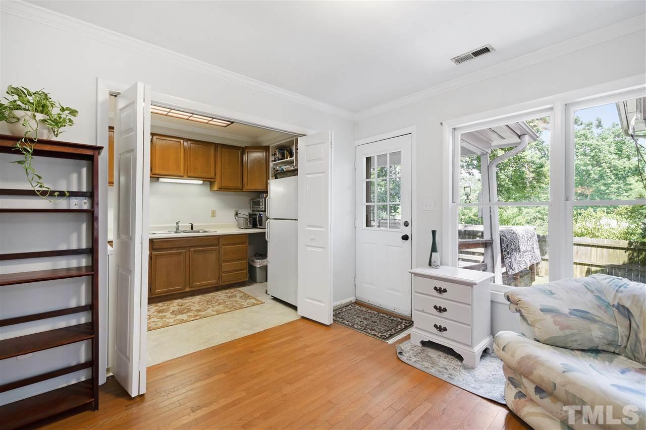 313 Compton Road Raleigh, NC 27609 - Photo 14 of 29