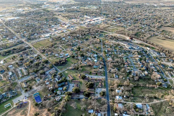 $95,000 | Lot 2 East Alamo Street, Elgin, TX 78621