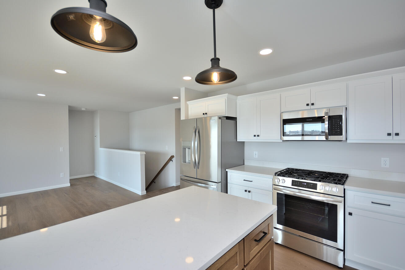 997 Elderberry Road Oconomowoc, WI 53066 - Photo 14 of 26 75 ARWT (14)