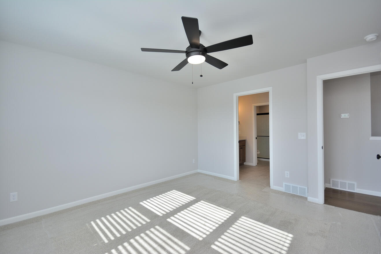 997 Elderberry Road Oconomowoc, WI 53066 - Photo 20 of 26 75 ARWT (20)