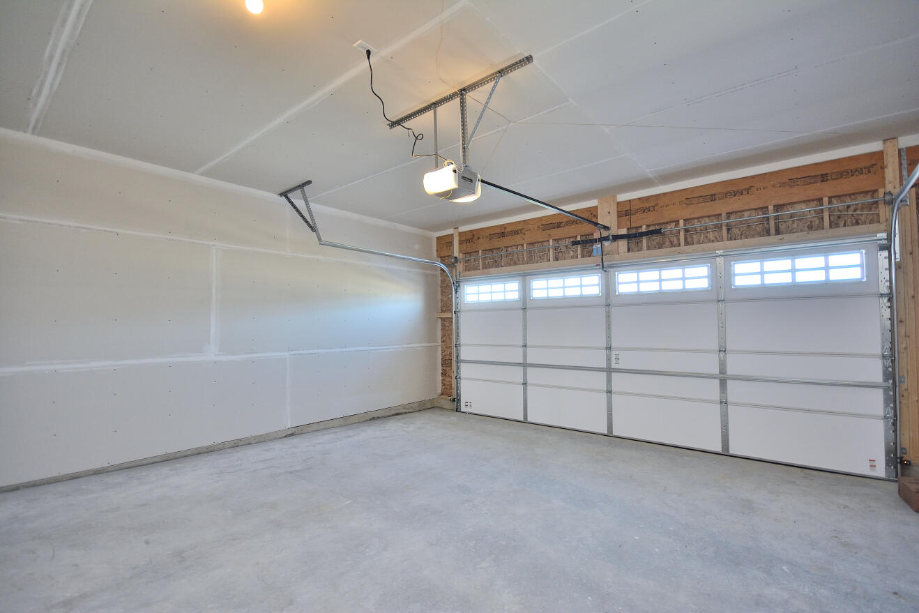 997 Elderberry Road Oconomowoc, WI 53066 - Photo 25 of 26 75 ARWT (25)