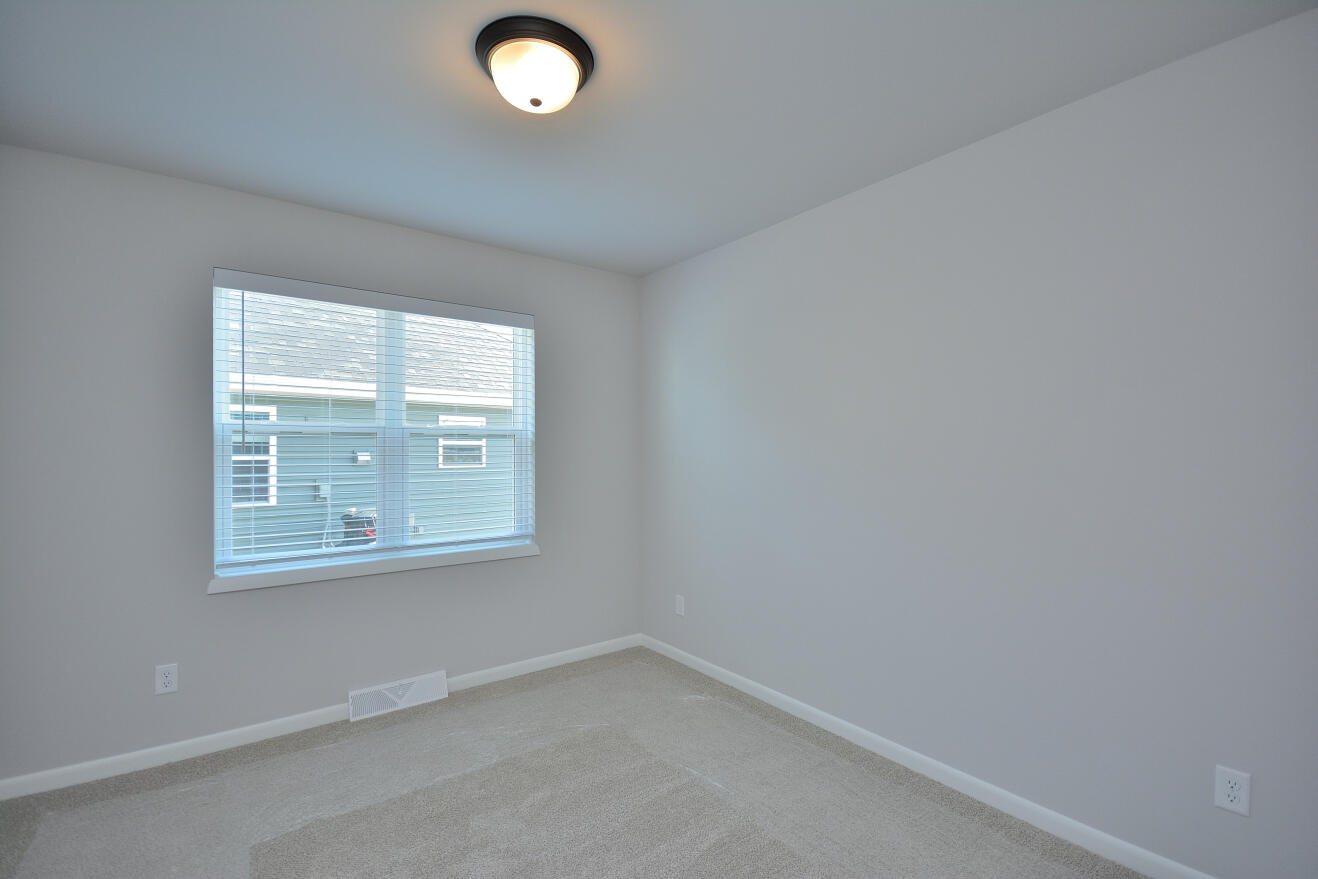 997 Elderberry Road Oconomowoc, WI 53066 - Photo 6 of 26 75 ARWT (6)