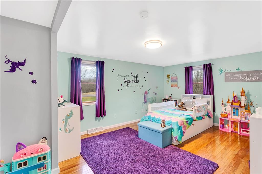 5190 Hardt Road Gibsonia, PA 15044 - Photo 16 of 25 Gallery Image 16