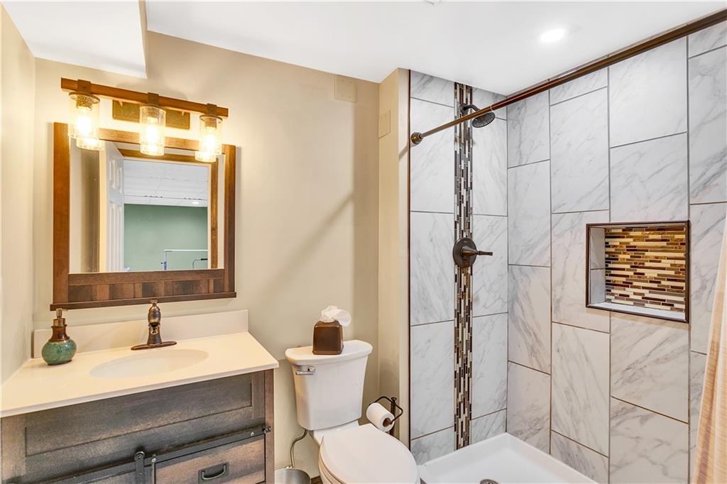 5190 Hardt Road Gibsonia, PA 15044 - Photo 22 of 25 Gallery Image 22