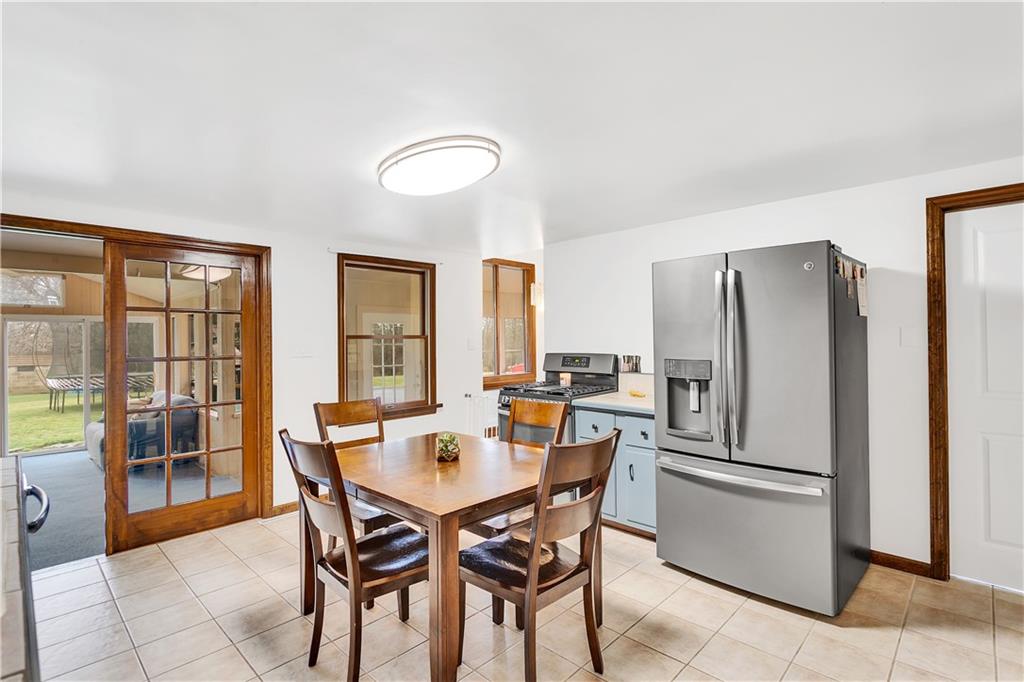 5190 Hardt Road Gibsonia, PA 15044 - Photo 7 of 25 Gallery Image 7