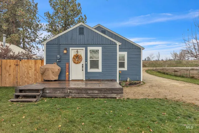 $284,900 | 115 Riverside Street, Emmett, ID 83617
