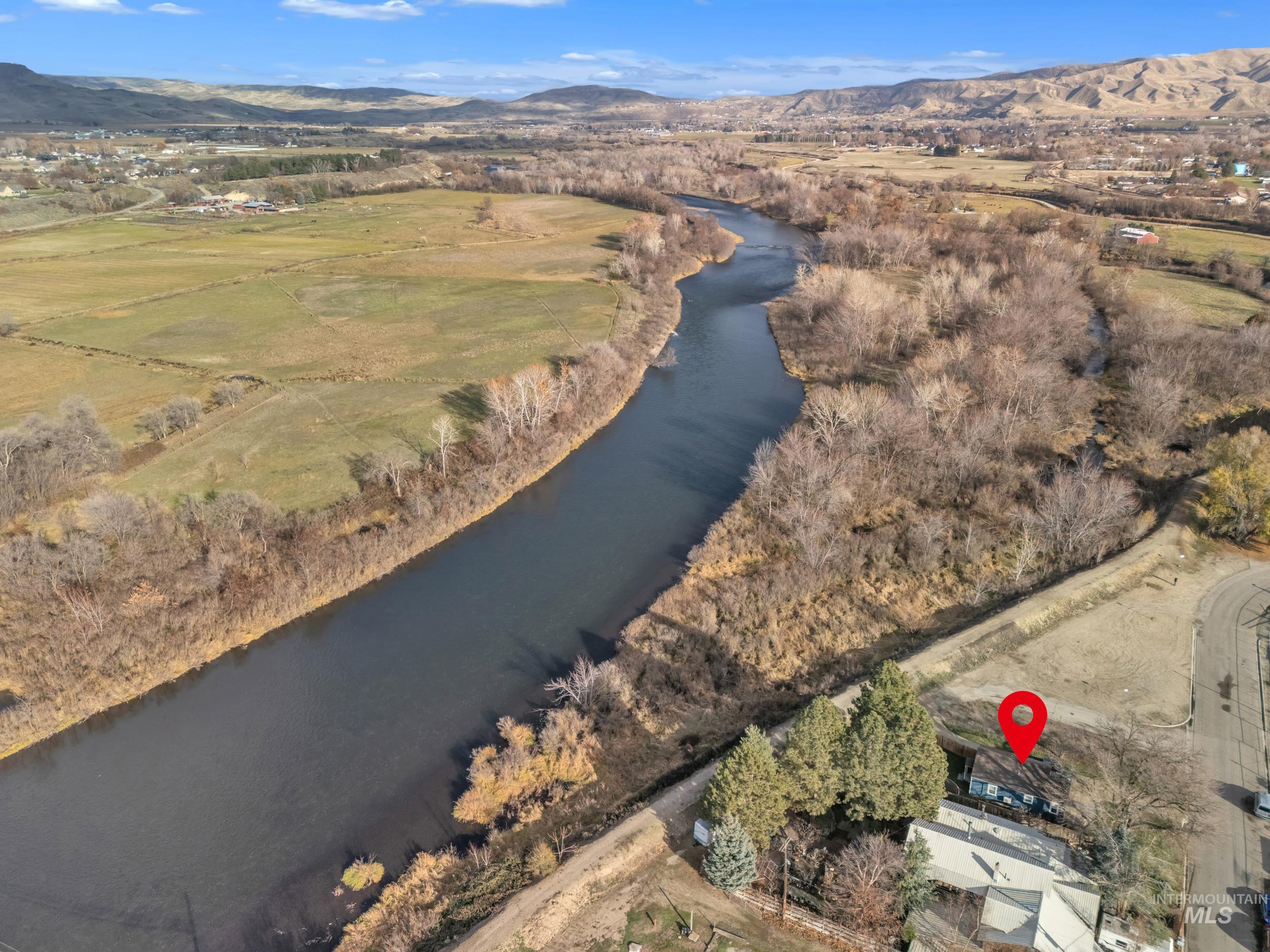 115 Riverside Street Emmett, ID 83617 - Photo 13 of 17