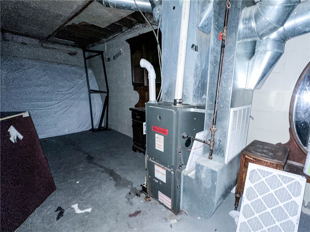 413 Parsells Avenue Rochester, NY 14609 - Photo 12 of 20