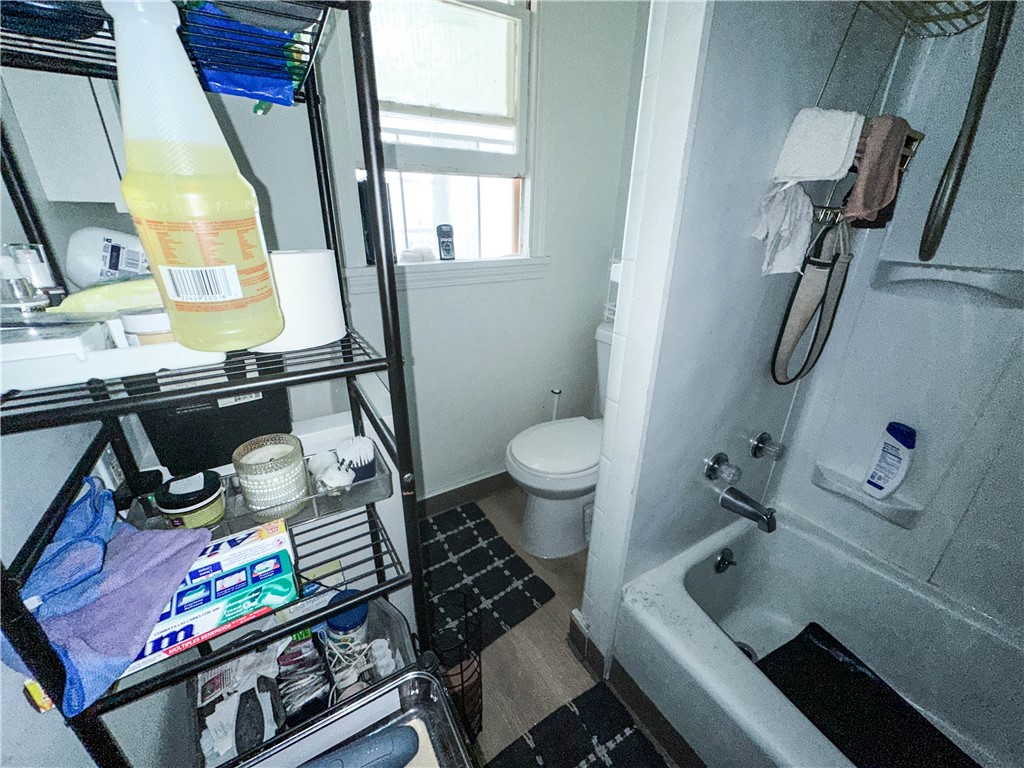 413 Parsells Avenue Rochester, NY 14609 - Photo 17 of 20