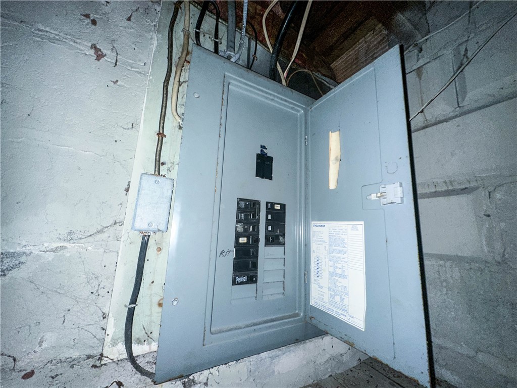 413 Parsells Avenue Rochester, NY 14609 - Photo 20 of 20