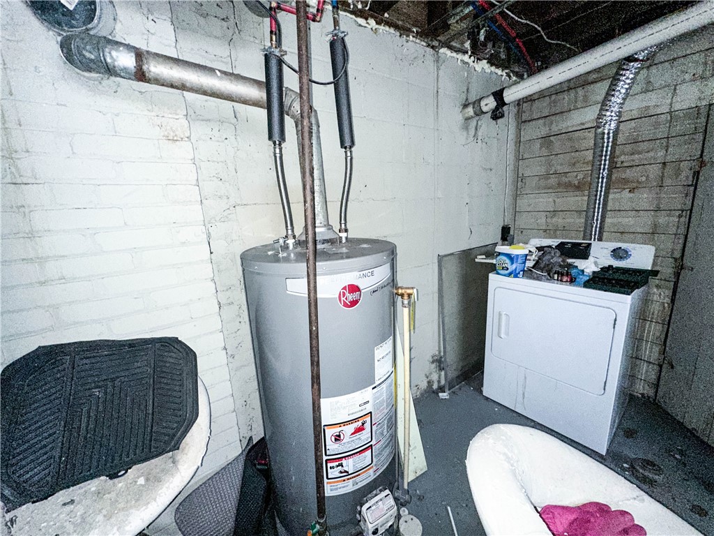 413 Parsells Avenue Rochester, NY 14609 - Photo 10 of 20