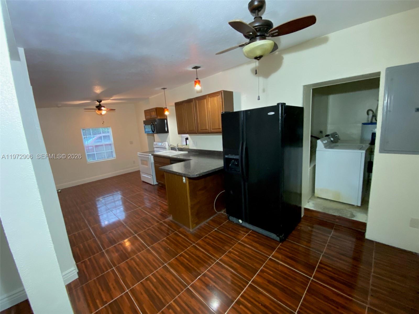 1467 Renton Street Deltona, FL 32725 - Photo 7 of 23