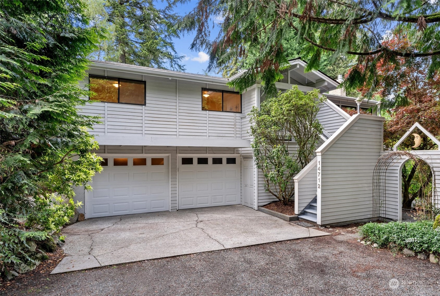 14712 Simonds Road Northeast Bothell, WA 98011 - Photo 3 of 40 Gallery Image 3