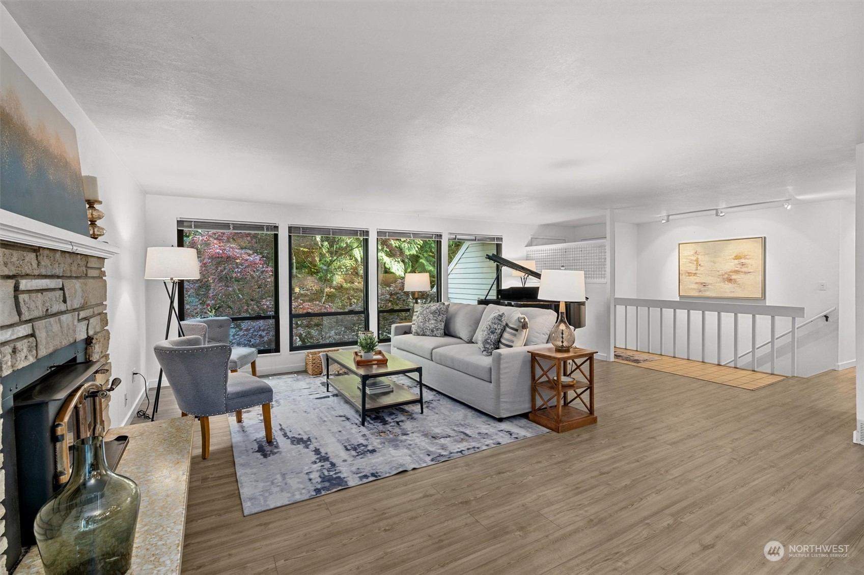 14712 Simonds Road Northeast Bothell, WA 98011 - Photo 8 of 40 Gallery Image 8