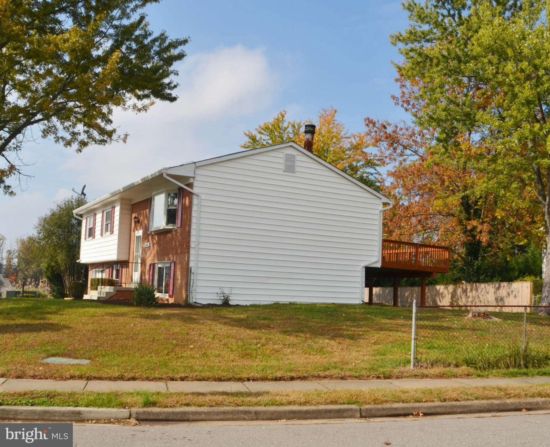 13201 Delaney Road Woodbridge, VA 22193 - Photo 4 of 26 Exterior (Front)