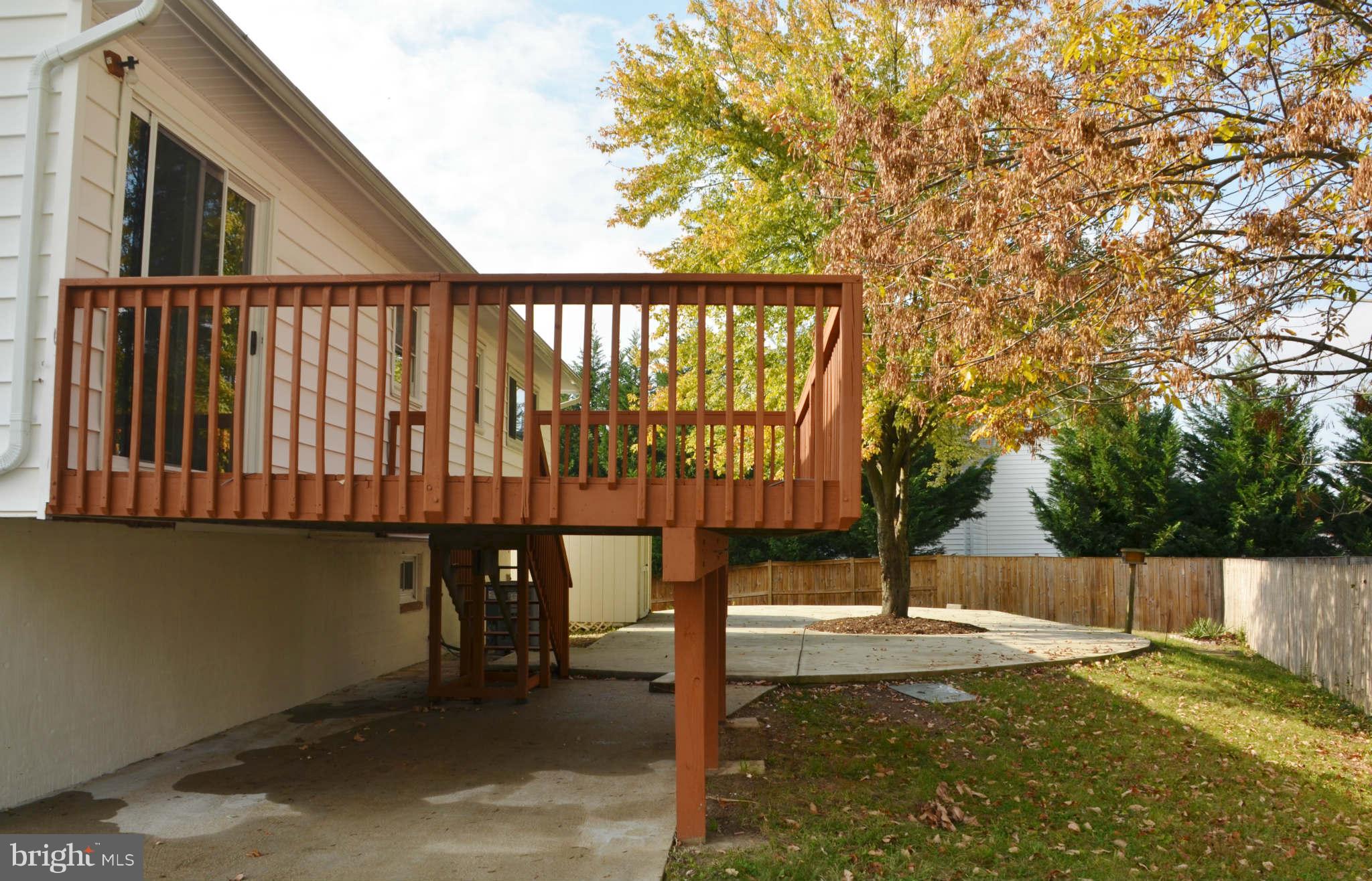 13201 Delaney Road Woodbridge, VA 22193 - Photo 6 of 26 Exterior (Rear)