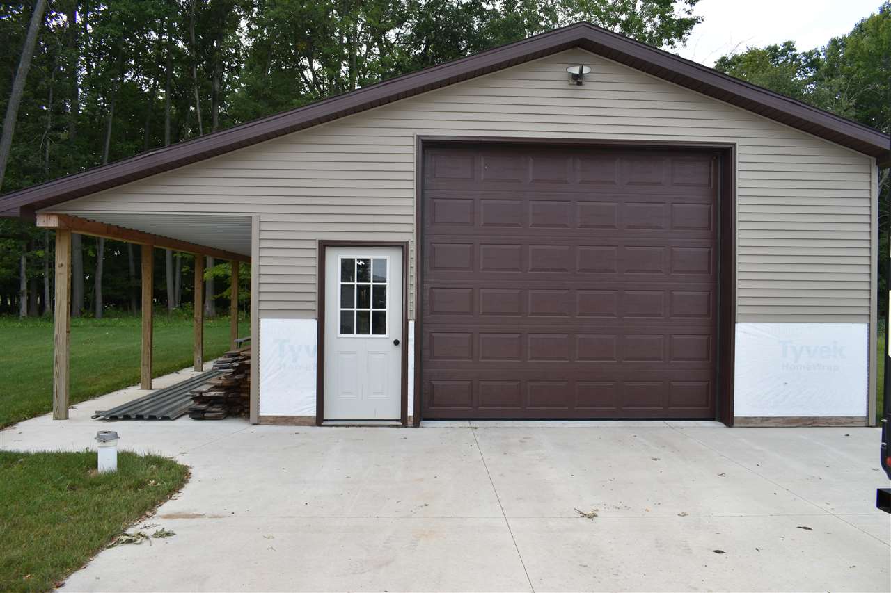 475 North Summerton Road Mount Pleasant, MI 48858 - Photo 25 of 31 1892091-24.JPG